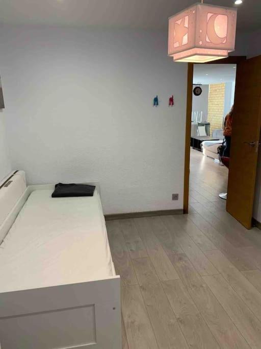 70 Sqm Apartment With Seaview In Arenales Del Sol. Exteriér fotografie